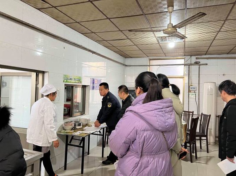 食堂托管：现代企业的新选择